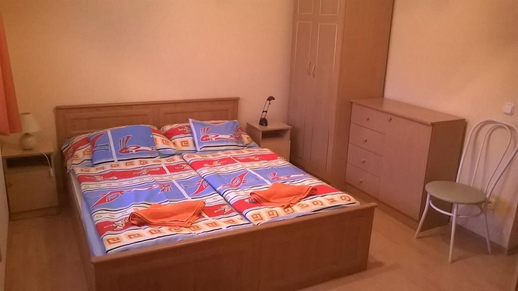 Erika Vendeghaz Otel Bük Oda fotoğraf
