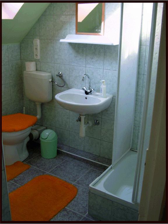 Erika Vendeghaz Otel Bük Oda fotoğraf