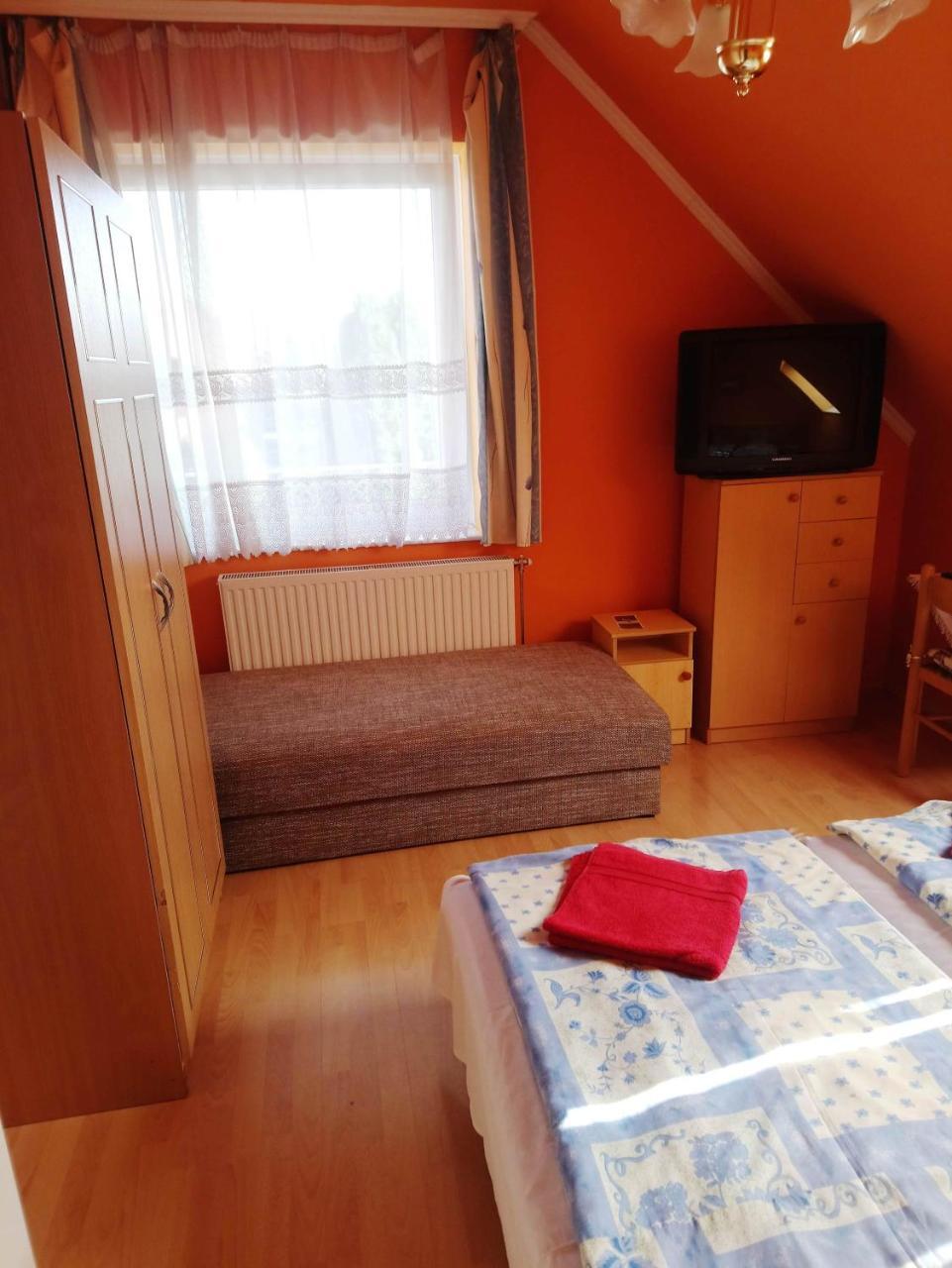 Erika Vendeghaz Otel Bük Dış mekan fotoğraf